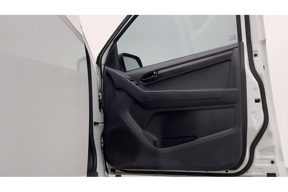 2018 Isuzu D-MAX SX High Ride Rear Wheel Drive