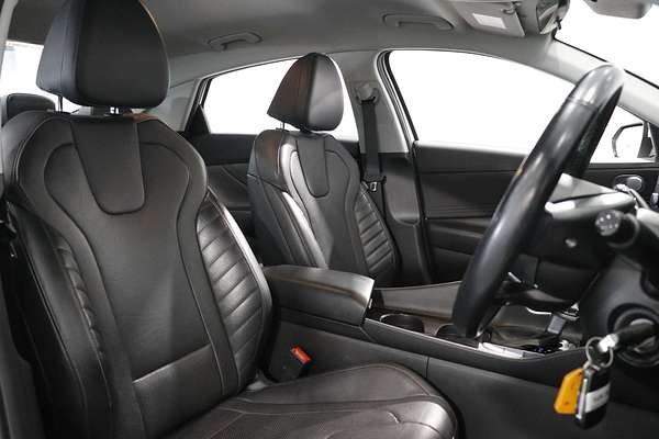 2021 Hyundai i30 Active CN7.V1