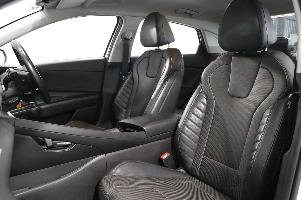2021 Hyundai i30 Active CN7.V1