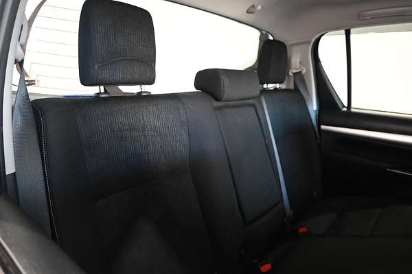 2021 Toyota Hilux SR5 GUN126R 4X4