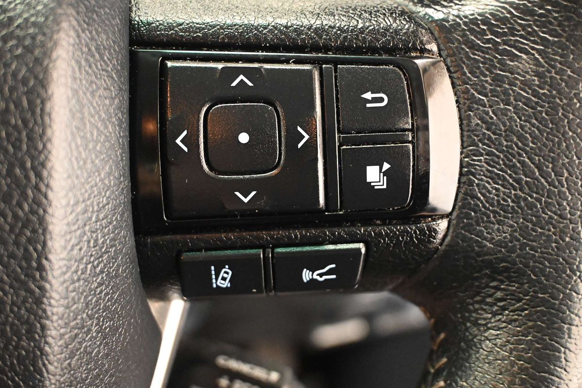 2021 Toyota Hilux SR5 GUN126R 4X4