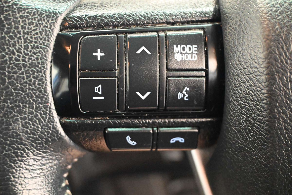2021 Toyota Hilux SR5 GUN126R 4X4