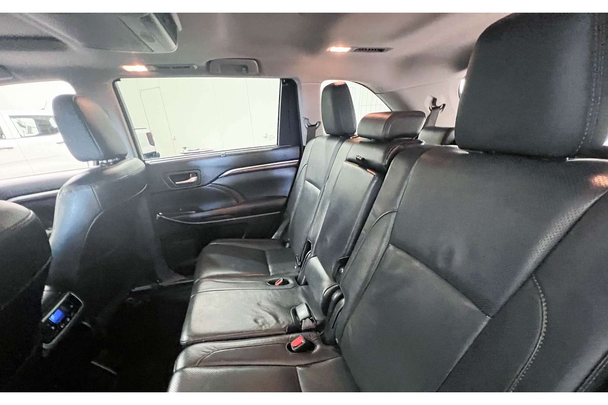2016 Toyota Kluger Grande GSU55R