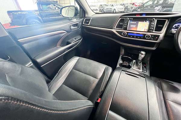 2016 Toyota Kluger Grande GSU55R