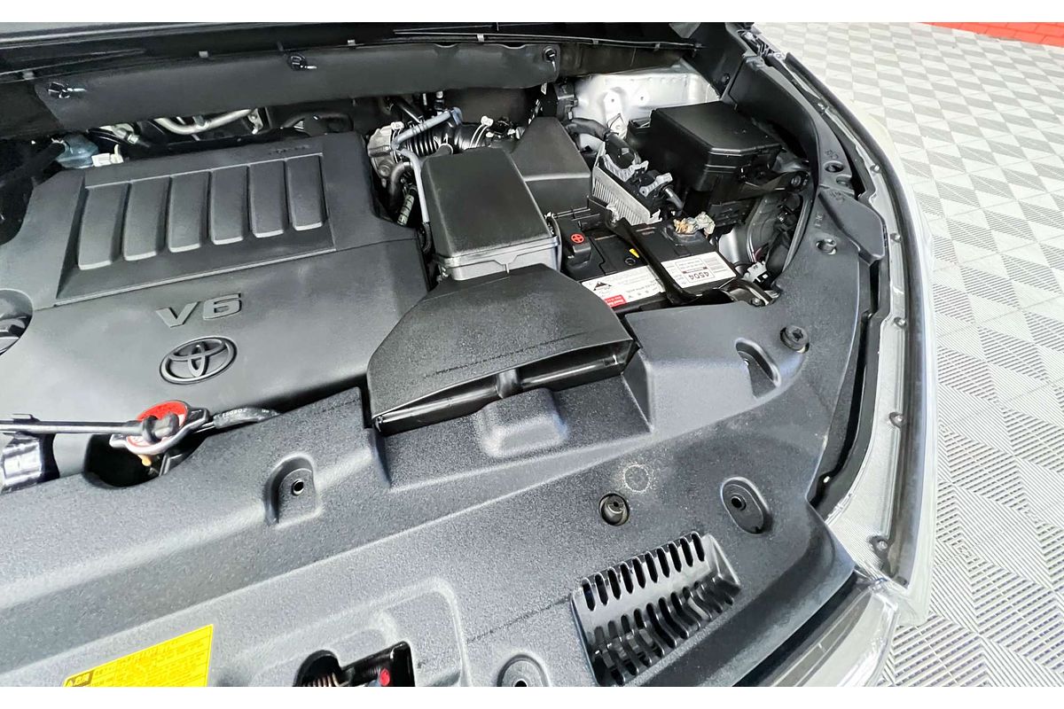 2016 Toyota Kluger Grande GSU55R