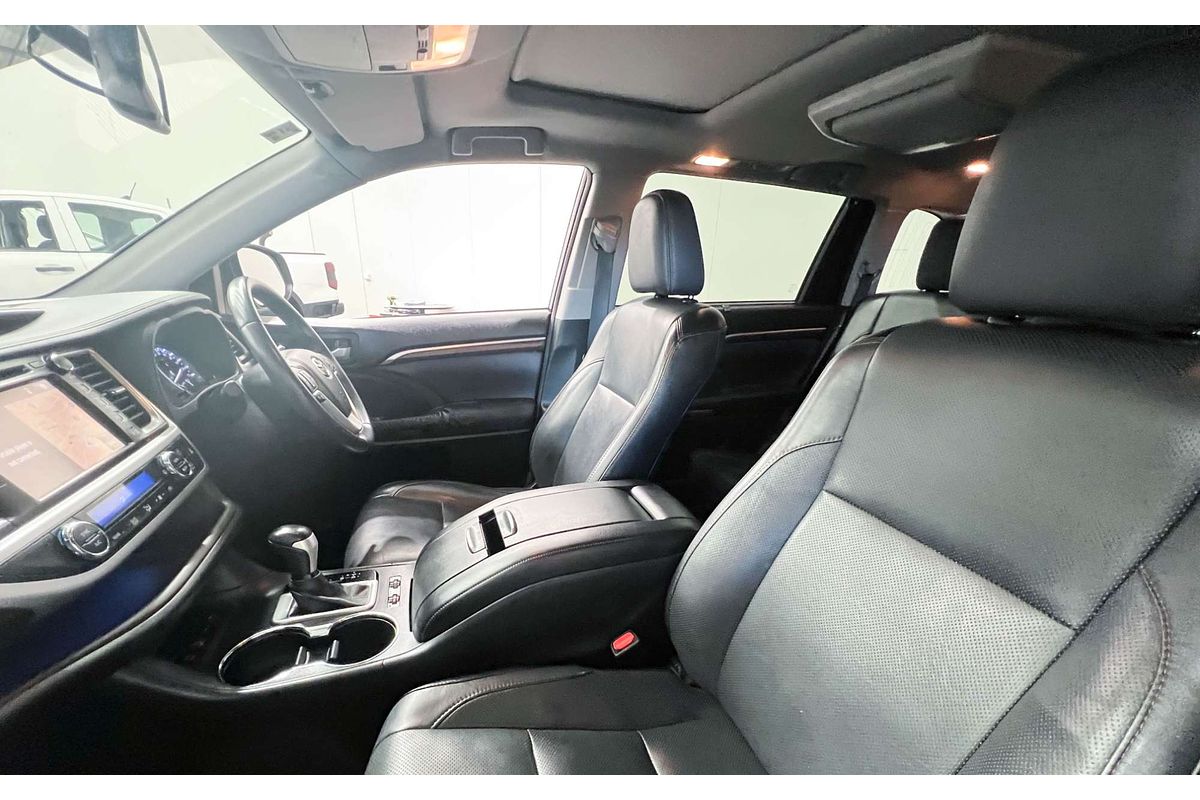 2016 Toyota Kluger Grande GSU55R