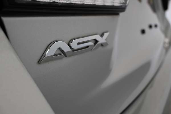 2020 Mitsubishi ASX ES XD