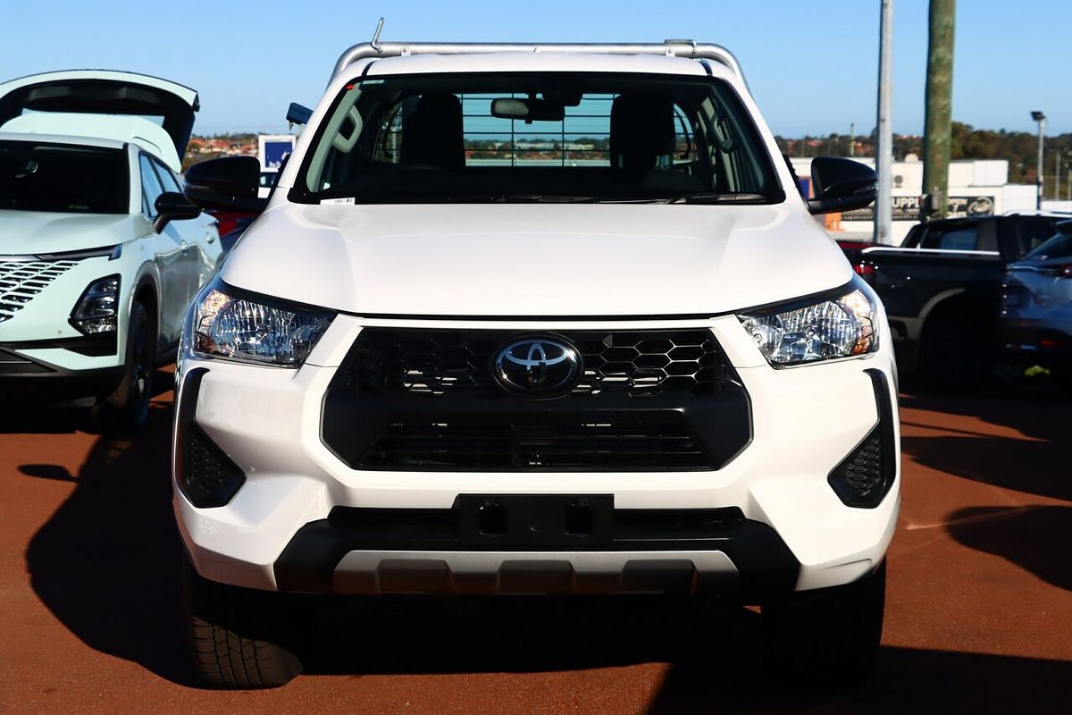 2024 Toyota Hilux SR GUN126R 4X4