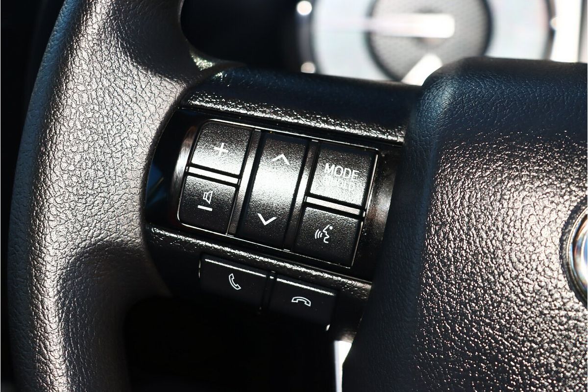 2024 Toyota Hilux SR GUN126R 4X4