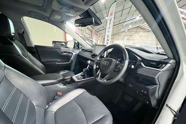 2021 Toyota RAV4 Cruiser AXAH52R
