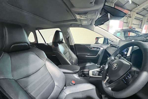 2021 Toyota RAV4 Cruiser AXAH52R