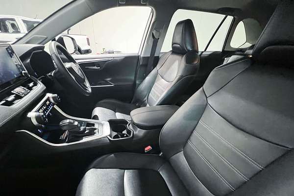 2021 Toyota RAV4 Cruiser AXAH52R