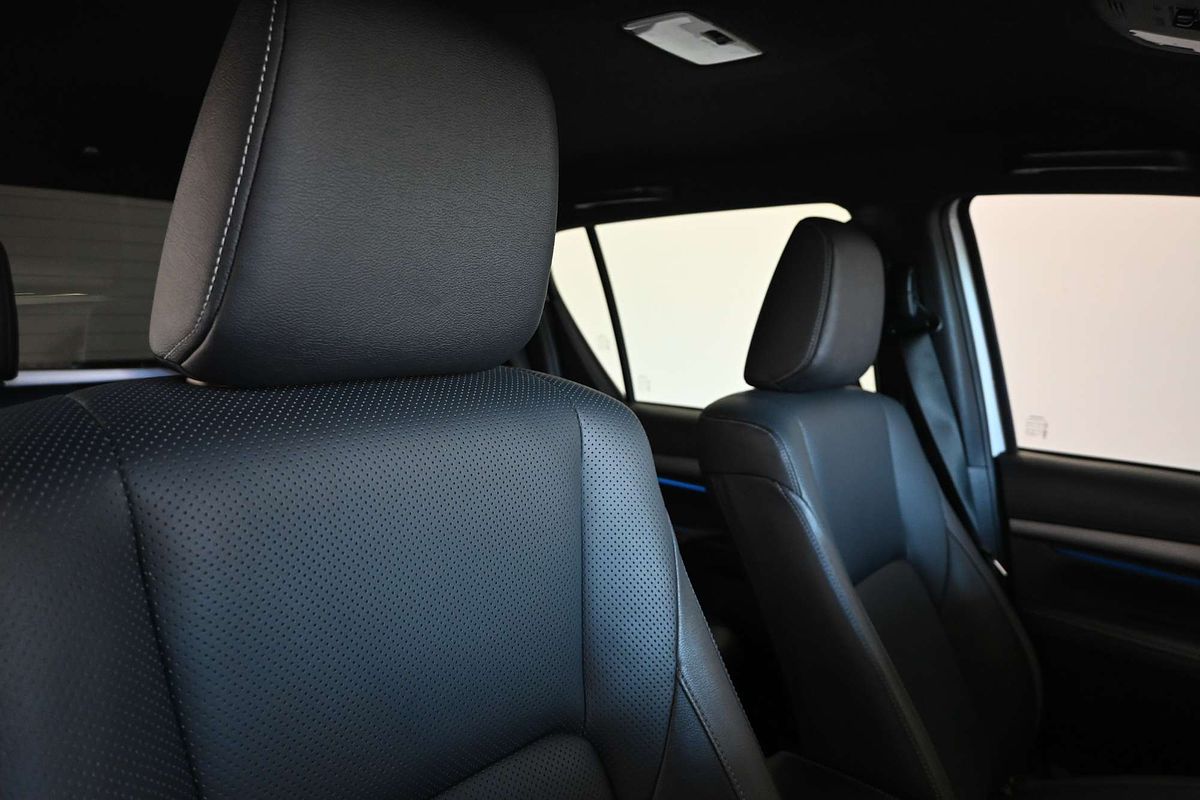 2024 Toyota Hilux Rogue 48V GUN126R 4X4