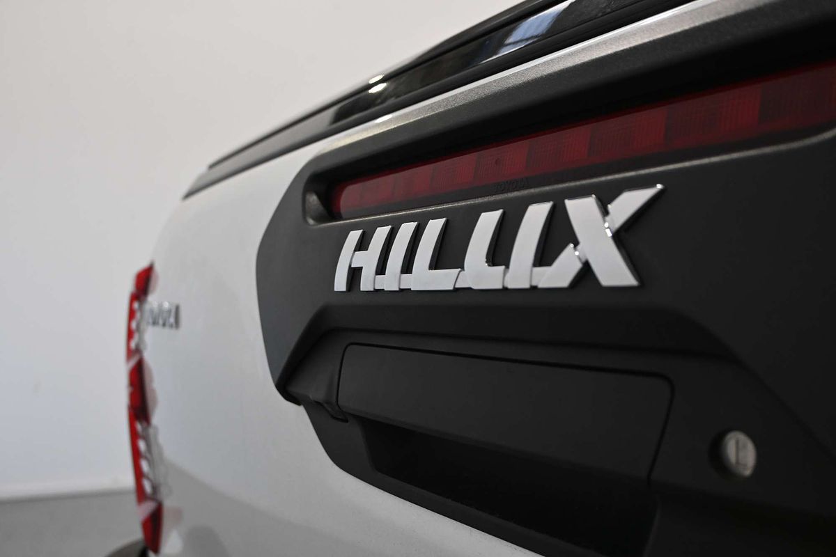 2024 Toyota Hilux Rogue 48V GUN126R 4X4