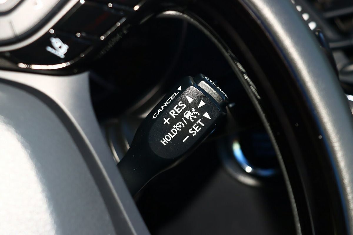 2023 Toyota C-HR GXL NGX10R