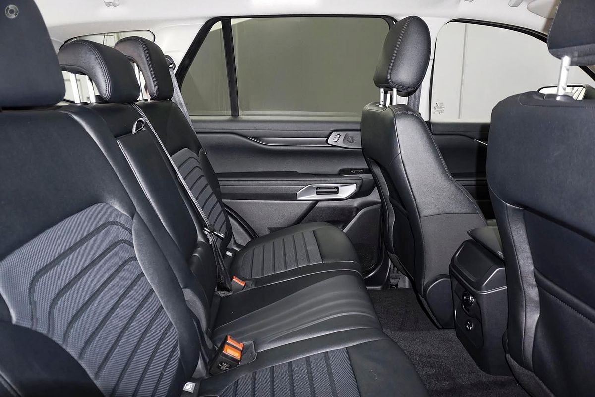 2025 Ford Everest Sport L