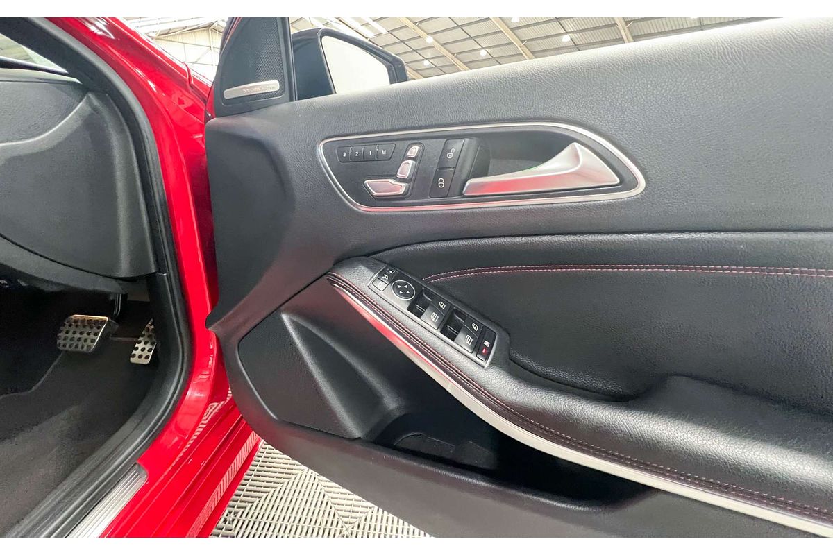 2016 Mercedes-Benz A-Class A250 Sport W176