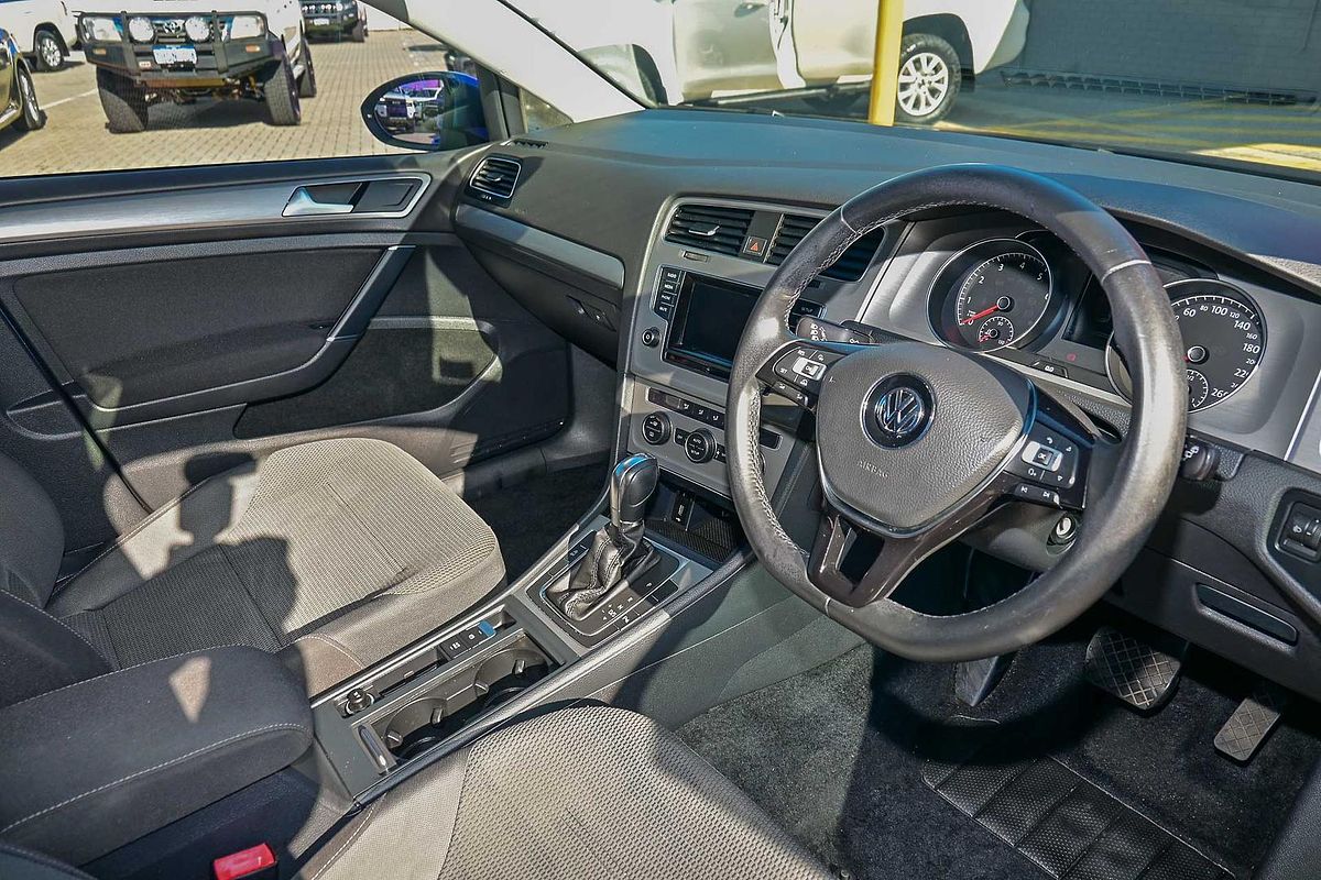 2014 Volkswagen Golf 90TSI Comfortline 7