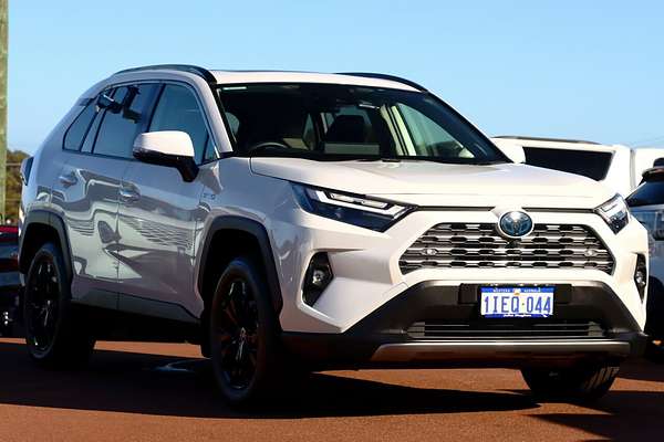 2024 Toyota RAV4 Cruiser AXAH54R