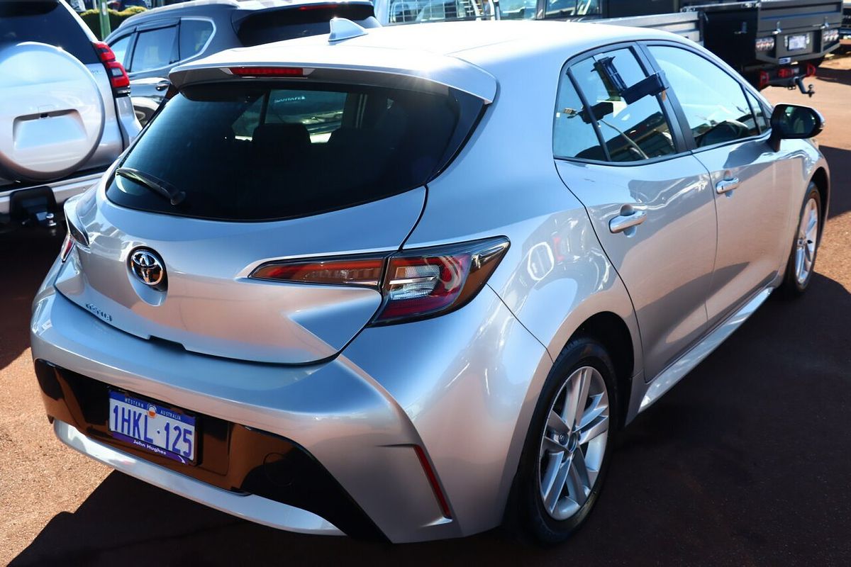 2021 Toyota Corolla Ascent Sport MZEA12R
