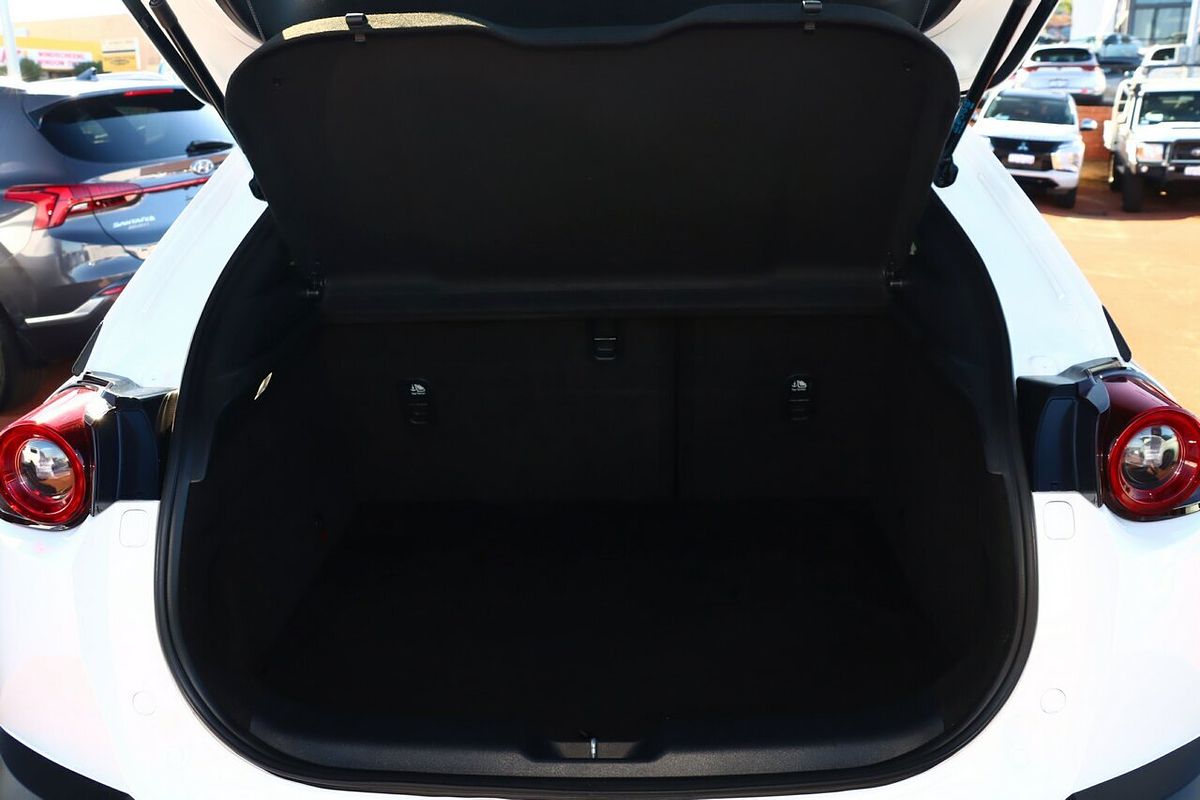 2021 Mazda MX-30 G20e Touring DR Series