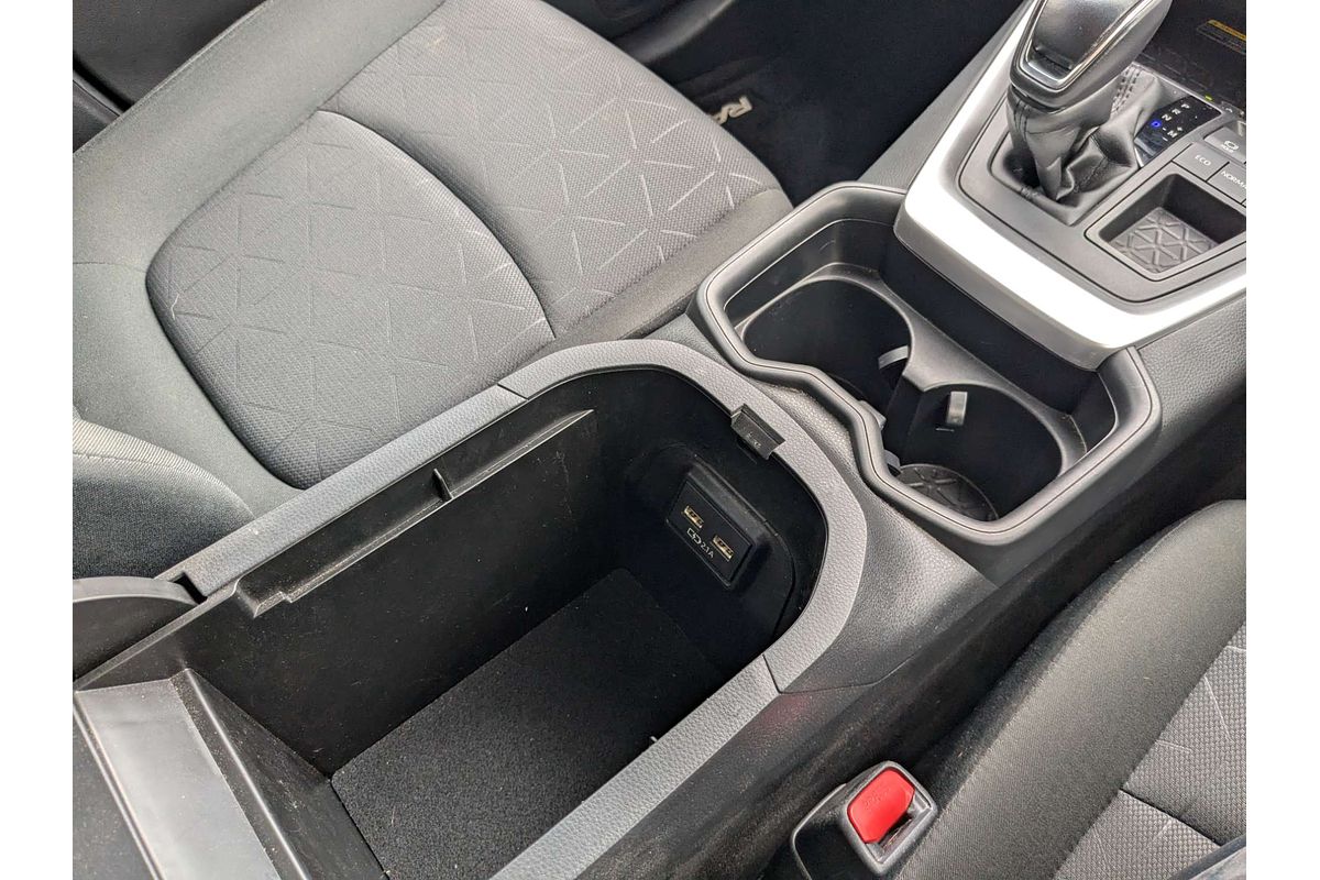 2020 Toyota RAV4 GXL MXAA52R