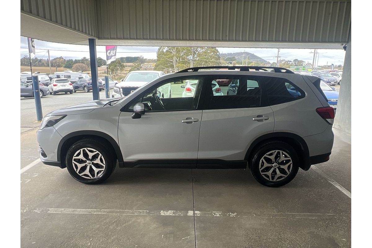 2023 Subaru Forester 2.5i S5