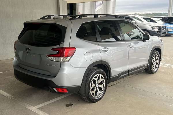 2023 Subaru Forester 2.5i S5