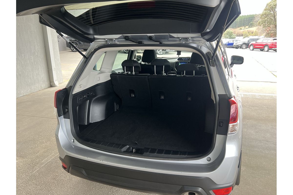 2023 Subaru Forester 2.5i S5