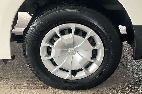 2019 Toyota Hiace Commuter GDH322R