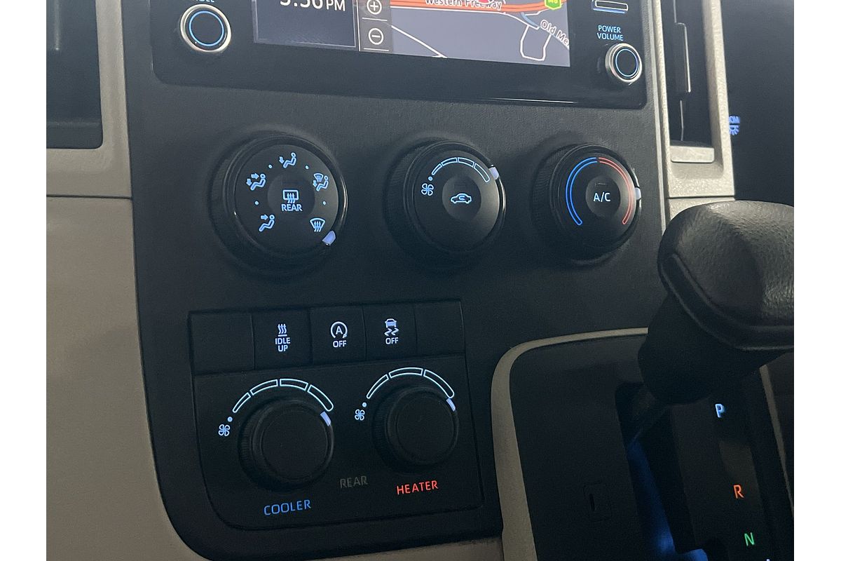 2019 Toyota Hiace Commuter GDH322R