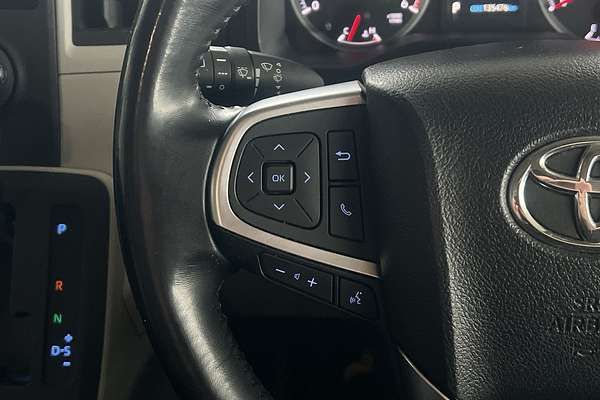 2019 Toyota Hiace Commuter GDH322R