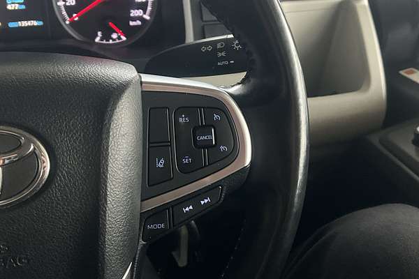 2019 Toyota Hiace Commuter GDH322R