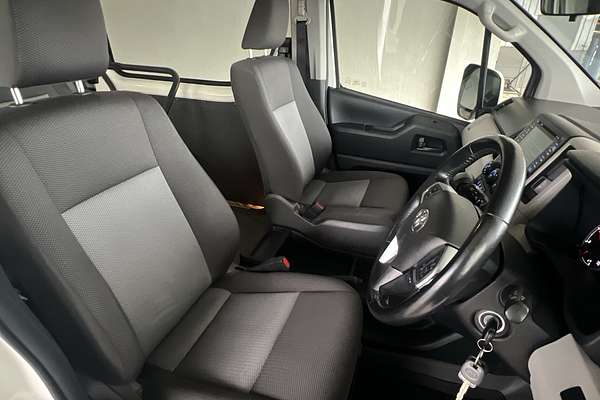2019 Toyota Hiace Commuter GDH322R