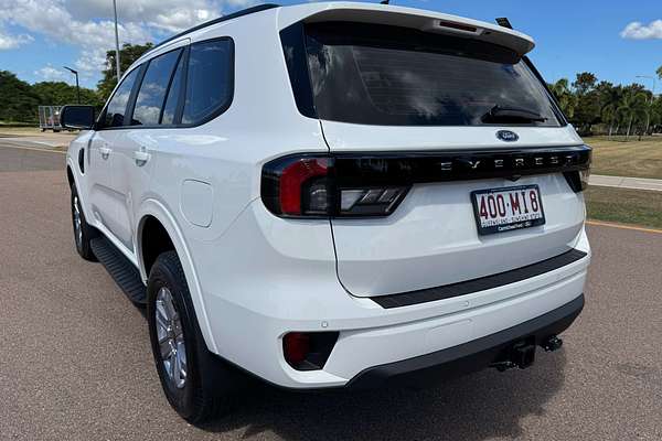 2025 Ford Everest Ambiente  2.0L