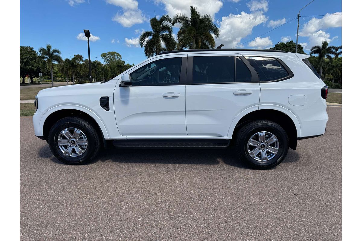 2025 Ford Everest Ambiente  2.0L