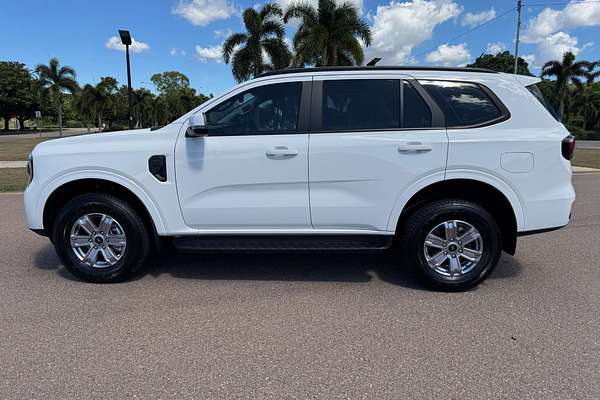 2025 Ford Everest Ambiente  2.0L