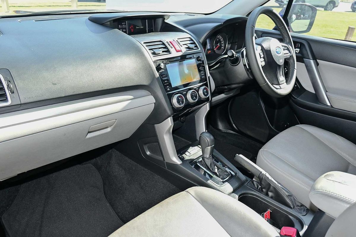 2015 Subaru Forester 2.5i-S S4
