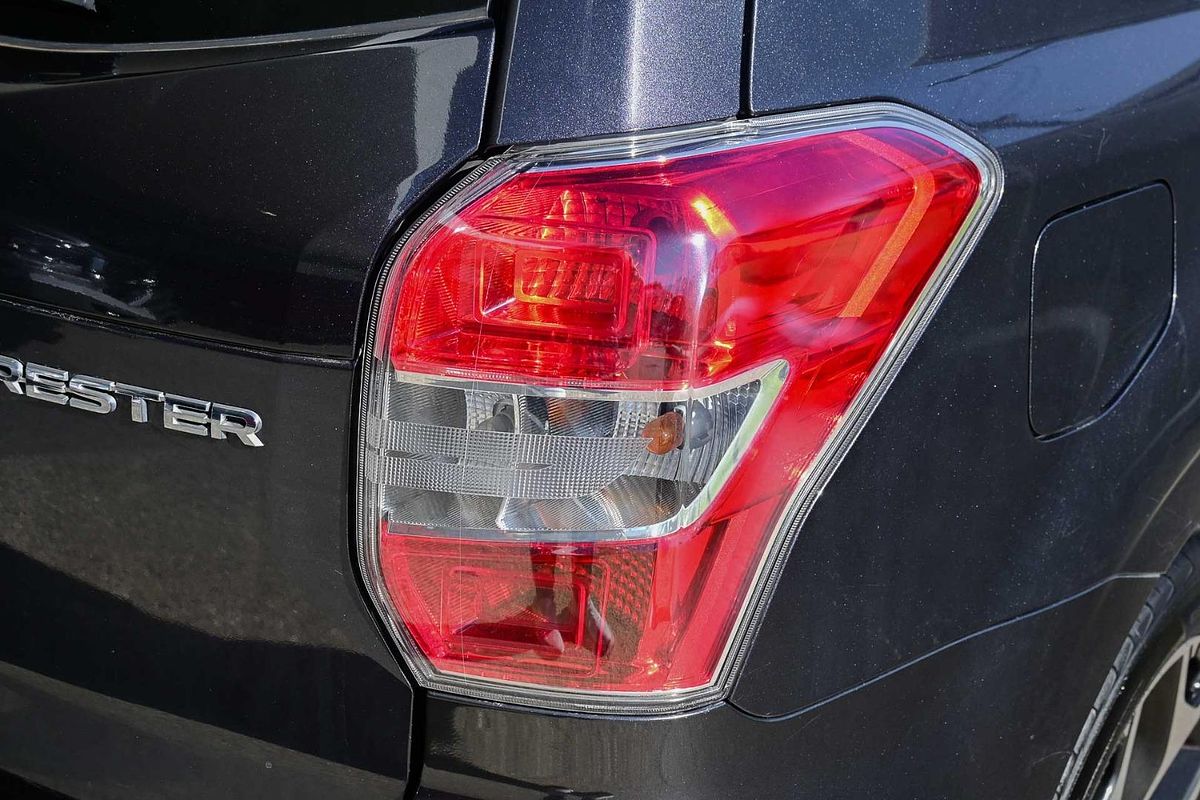 2015 Subaru Forester 2.5i-S S4