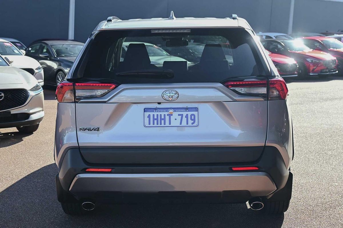 2021 Toyota RAV4 GXL MXAA52R