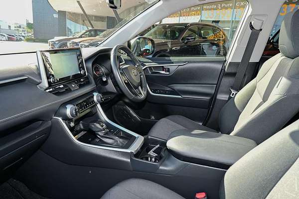 2021 Toyota RAV4 GXL MXAA52R