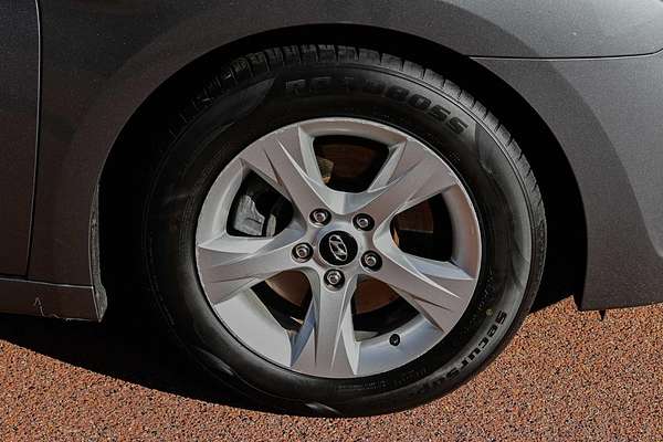 2014 Hyundai i40 Active VF2