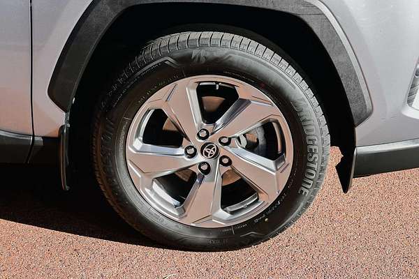 2021 Toyota RAV4 GXL MXAA52R