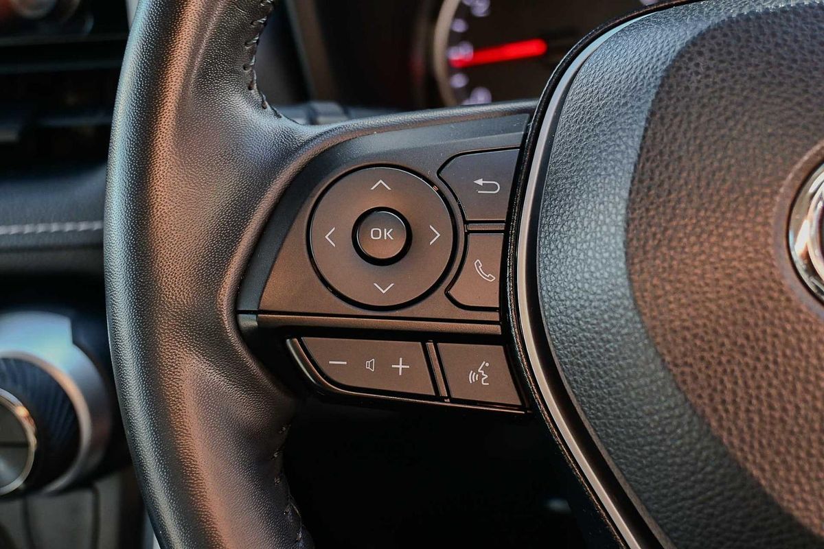 2021 Toyota RAV4 GXL MXAA52R