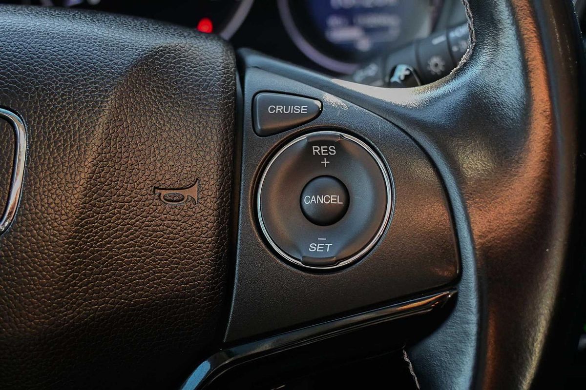 2018 Honda HR-V VTi-LX