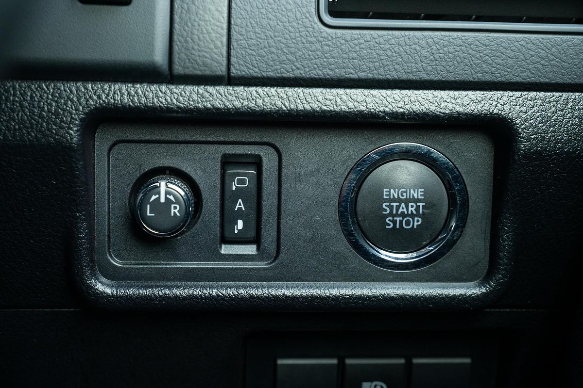 2023 Toyota Landcruiser Prado GX GDJ150R