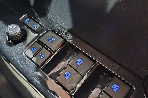2019 Toyota Hilux Hilux 4x4 Rogue 2.8L T Diesel Automatic Double Cab GUN126R 4X4
