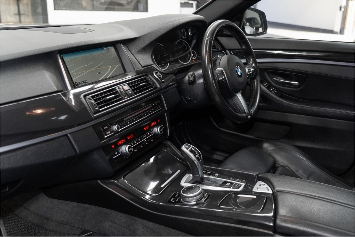 2015 BMW 5 Series 535i M Sport F10 LCI