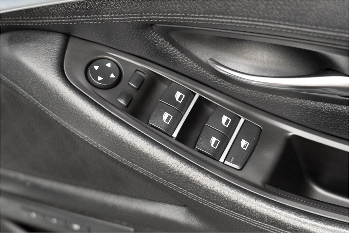 2015 BMW 5 Series 535i M Sport F10 LCI