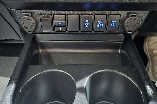 2019 Toyota Hilux Hilux 4x4 Rogue 2.8L T Diesel Automatic Double Cab GUN126R 4X4